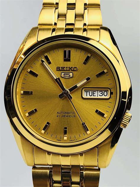 watch brands owned by seiko.